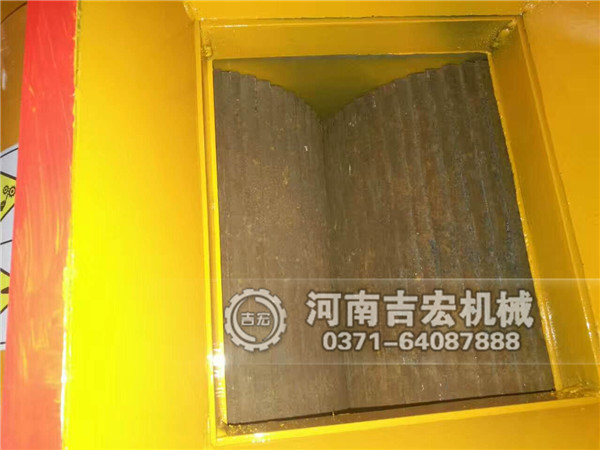 齒輥破碎機廠家哪家好？認準吉宏機械,品質(zhì)有保障！