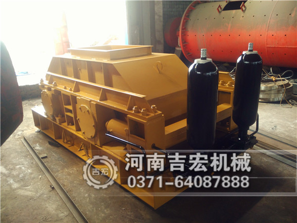 大型石頭破碎細(xì)碎機(jī)型號(hào)參數(shù)廠家介紹！