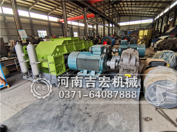 對(duì)滾機(jī)