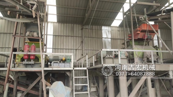 要細(xì)沙？要粗粒？一機(jī)隨心調(diào)，彈簧對輥制砂機(jī)滿足您所有小型制砂需求！